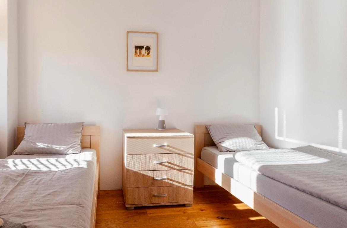 Apartments Miki'S Блед Экстерьер фото