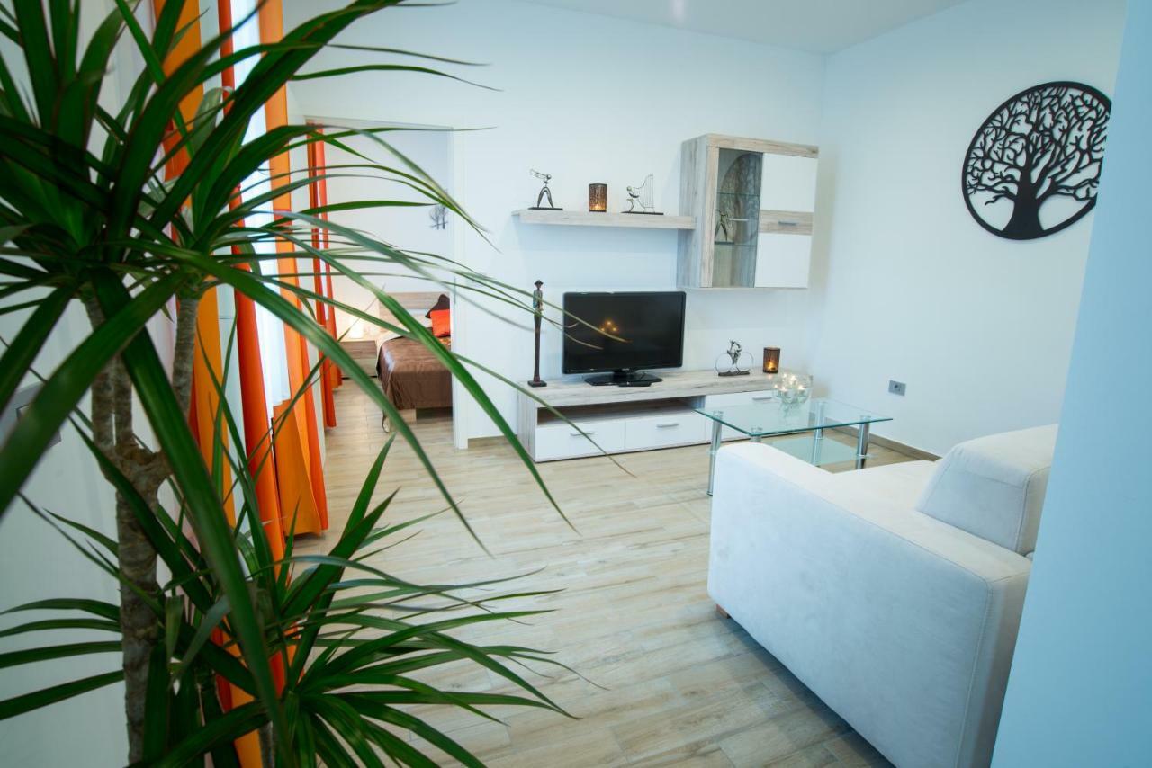 Apartments Miki'S Блед Экстерьер фото